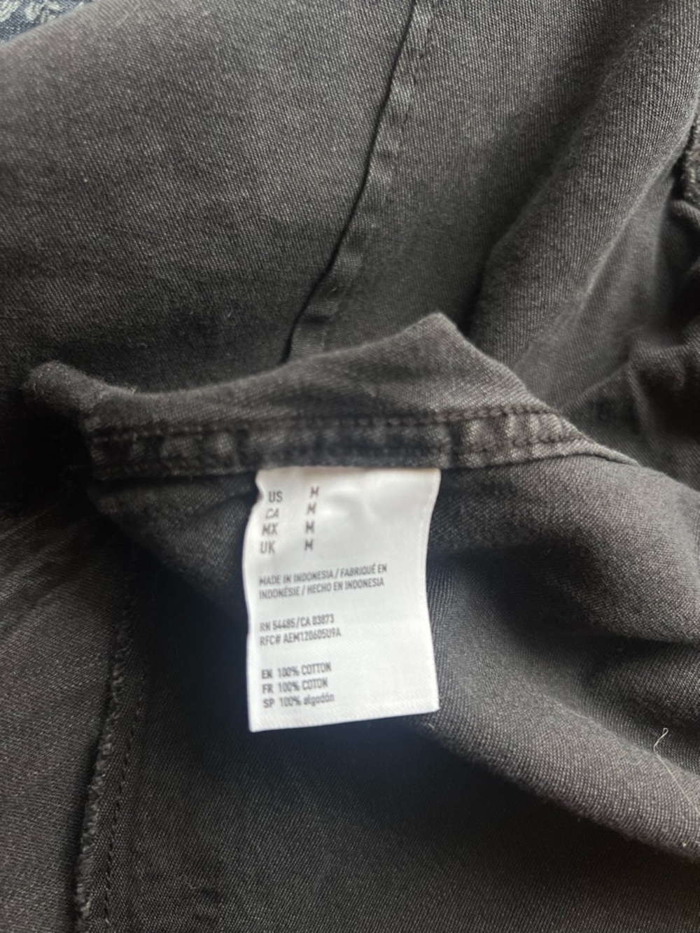 American Eagle Outfitters black fitted western style snap shirt - Picture 5 of 5